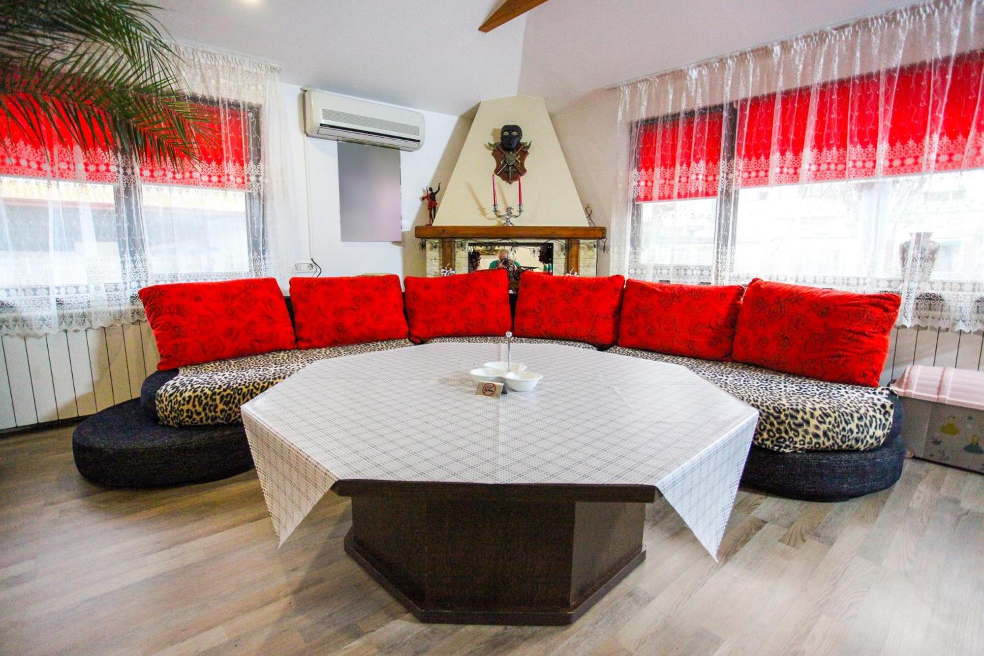 Studio Madi - Close To Beach Constanţa Exterior foto