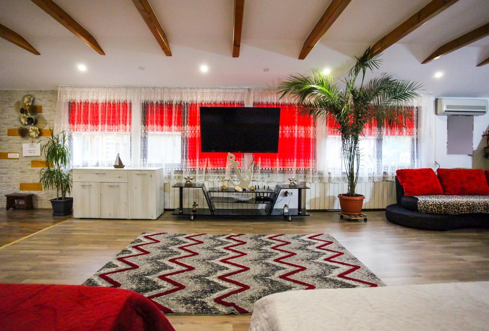 Studio Madi - Close To Beach Constanţa Exterior foto